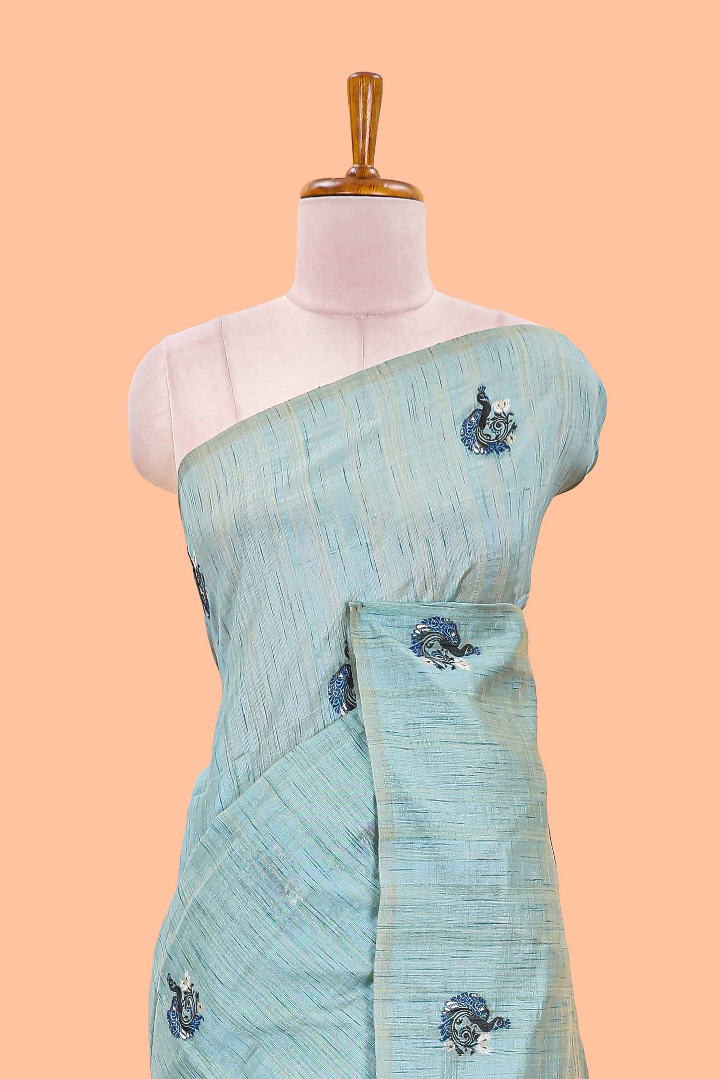 Green munga cotton peacock butta saree with fine thread weaving, borderless style and matching blouse