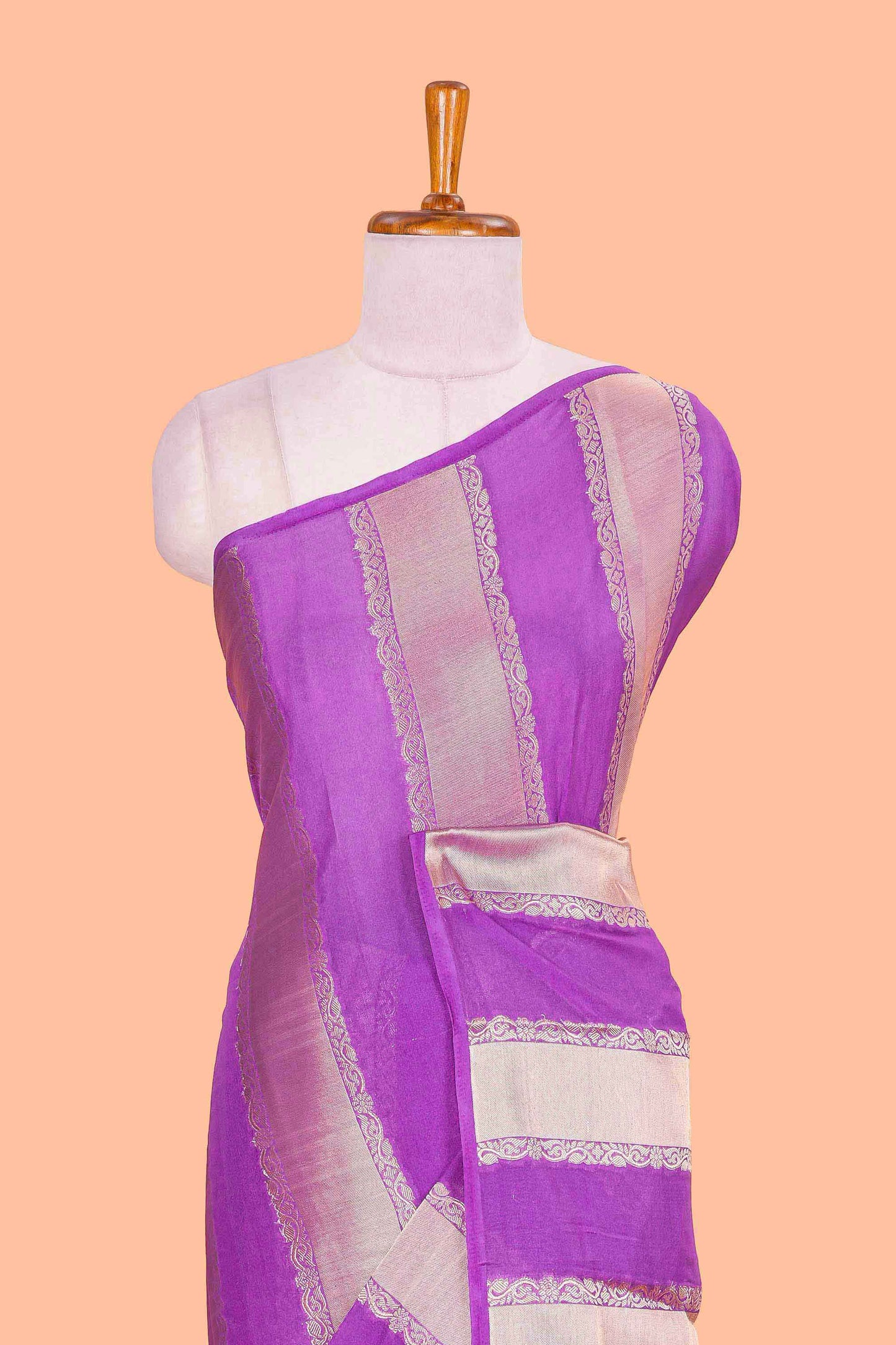 Lavender Georgette Saree Copper Zari Stripes Across The Body With Floral Design Pallu