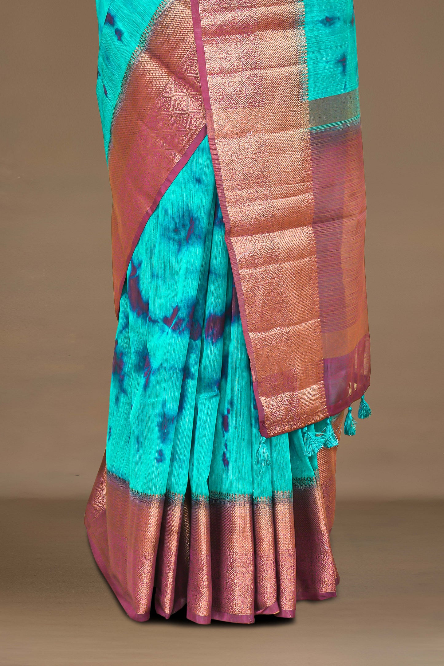 Linen Sarees