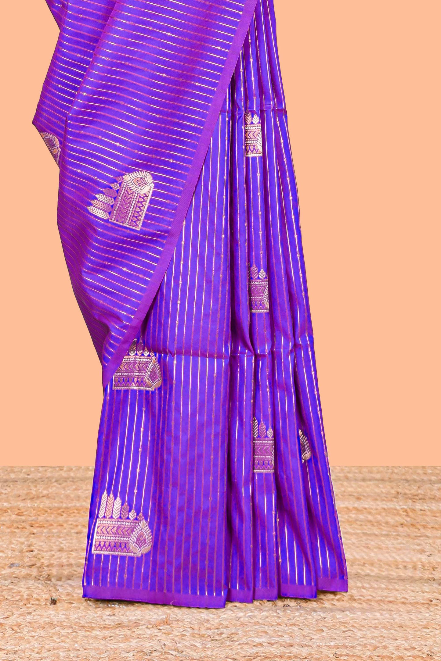 Violet Semi Soft Silk Saree Body All Over Vaira Oosi Zari Pattern With Gold Zari Butti and Borderless Grand Zari Rich Pallu