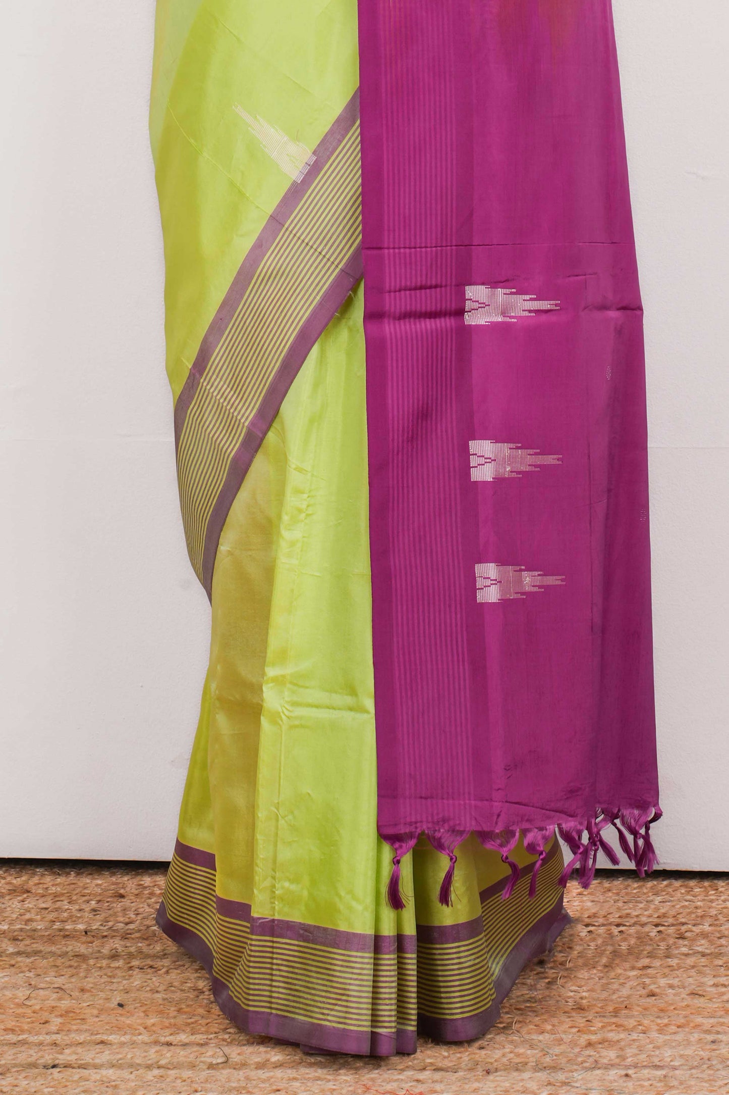 Vazhainaar Silk