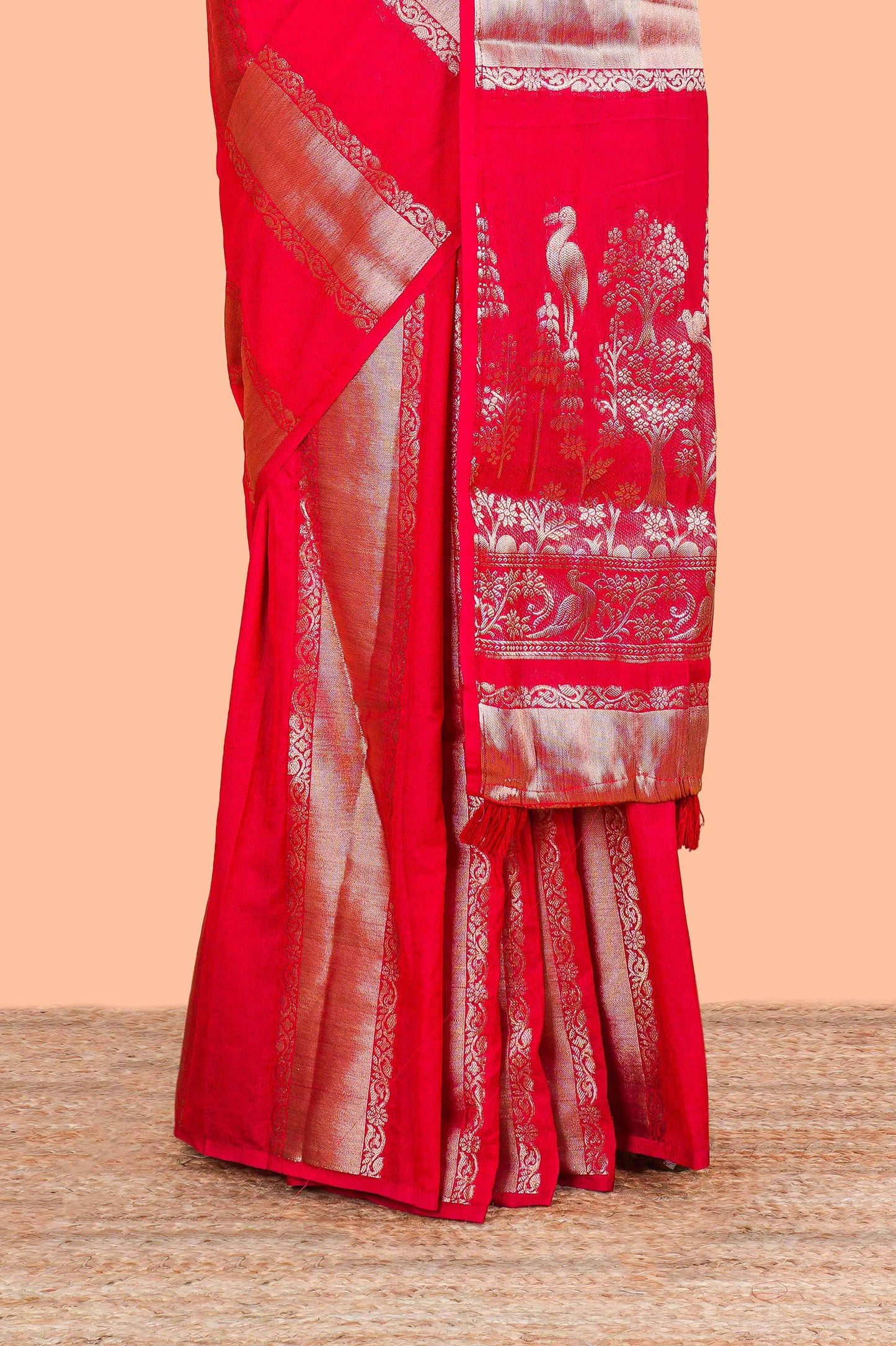 Georgette Saree Copper Zari Stripes Across The Body With Floral Design Pallu