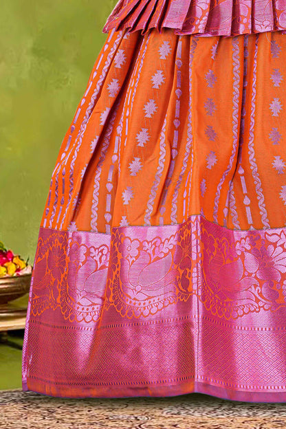 Pattu Pavadai