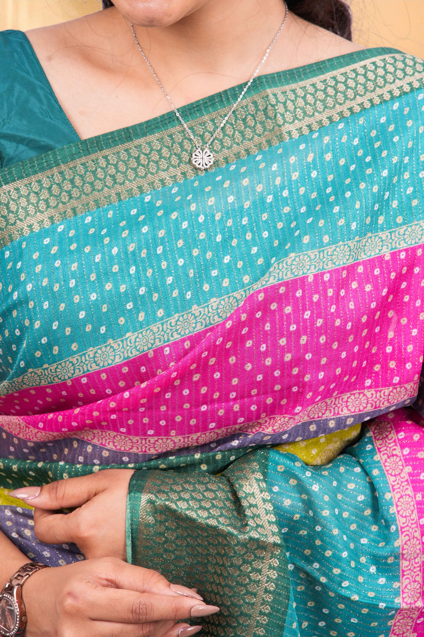 Dola Silk
