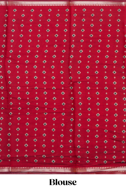 Green Semi Tussar Saree Ikkat Print Across The Body And Contrast Pallu