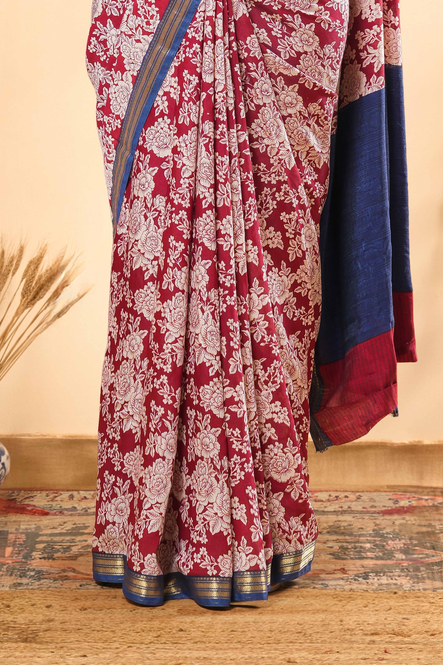 Maroon Dola Silk Saree Floral Design Across The Body & Contrast Pallu Along With Blouse