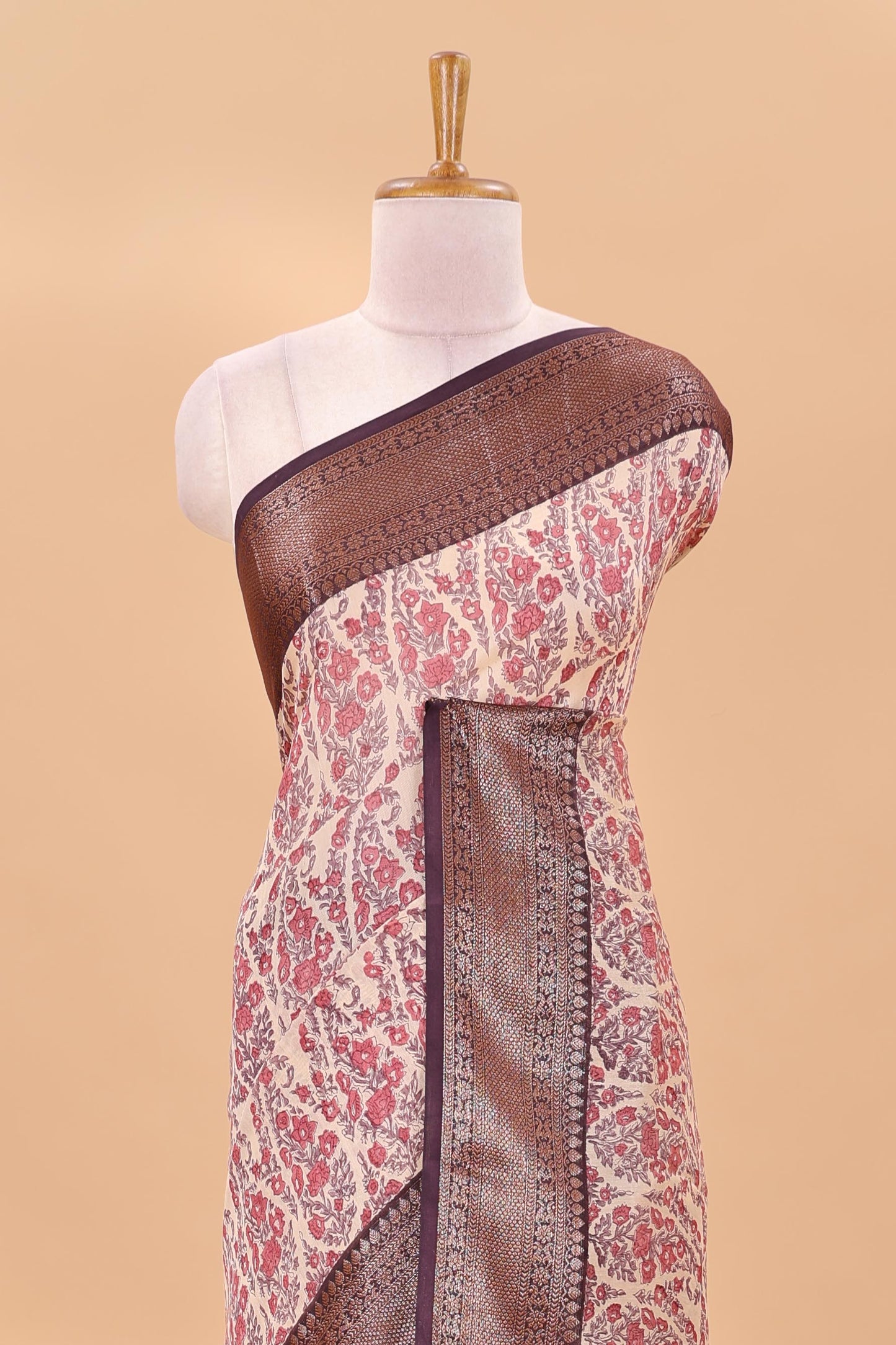 Cream paisley print chanderi cotton saree with contrast zari border and pallu