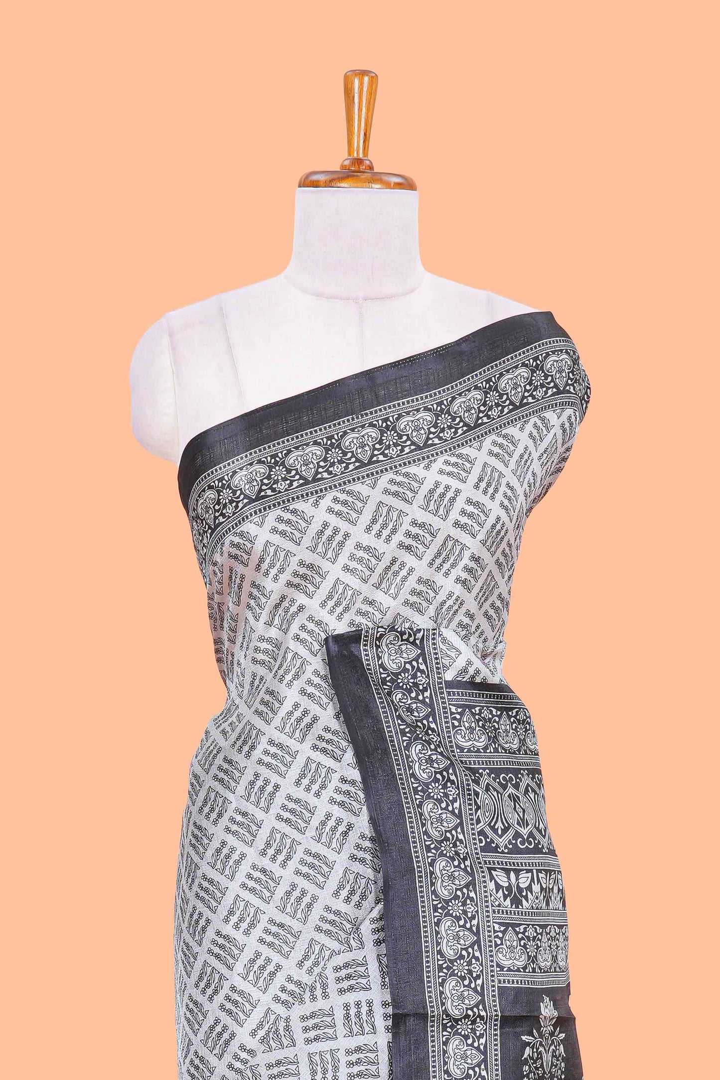 Grey geometric design khadi cotton saree with contrast border and printed pallu