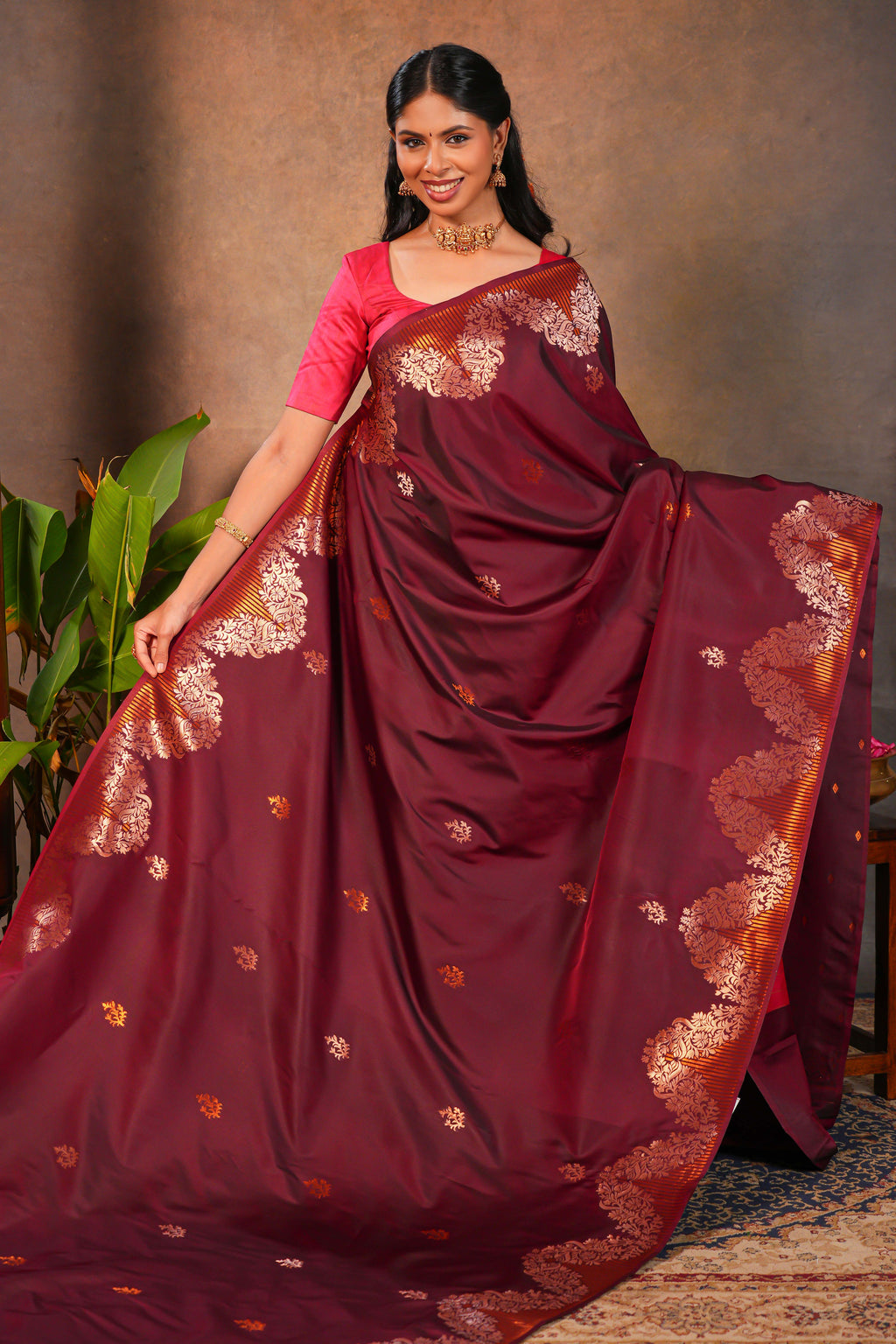 Maroon Semi soft Silk Saree Gold Zari Woven Paisley Motifs with Woven Zari Border and Contrast Blouse