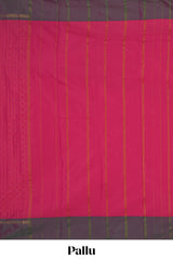 Pink checked and motifs design arani gift saree with contrast border and matching blouse