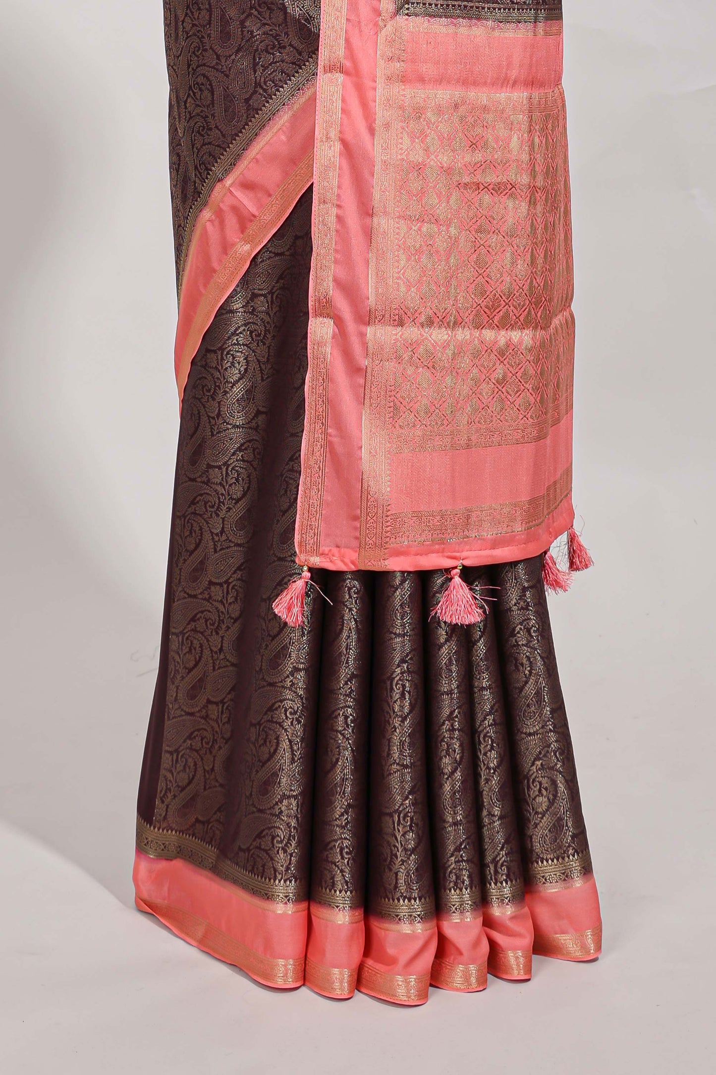 brown art mysore silk saree with retta petta contrast border and rich pallu with plain blouse
