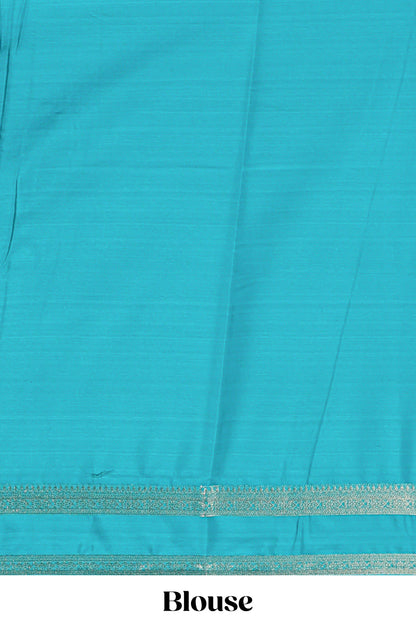 Green art mysore silk saree with retta petta contrast border and rich pallu with plain blouse