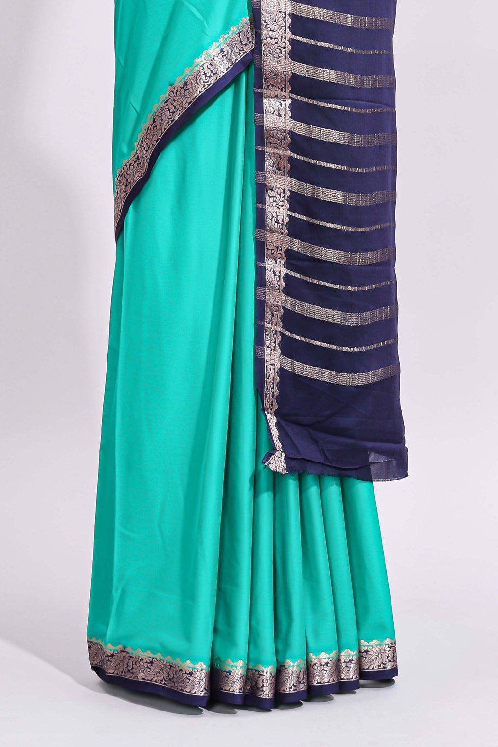 Green plain art mysore silk saree with contrast zari border and blouse