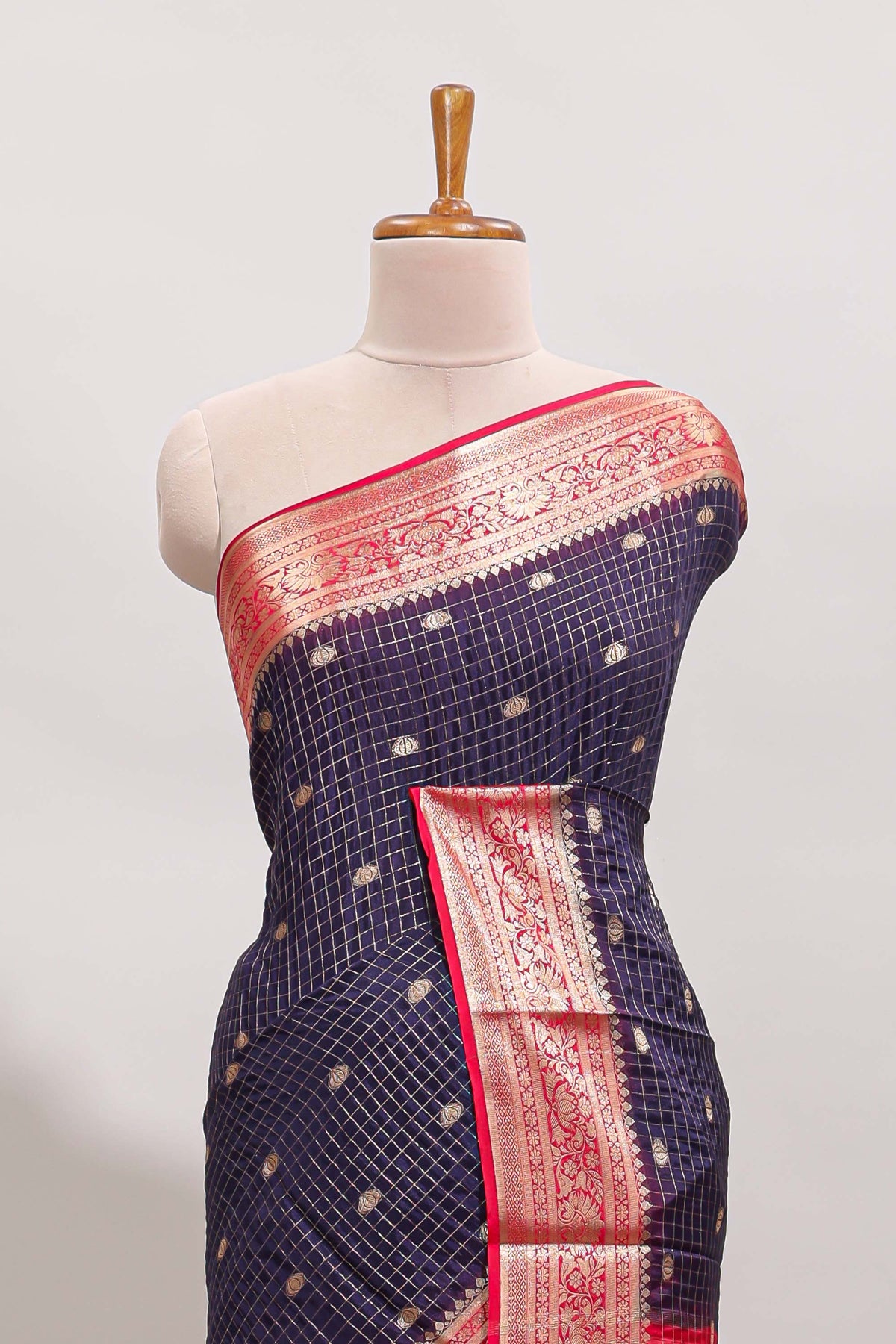 Violet checked zari design art mysore silk saree with contrast zari border and checked blouse