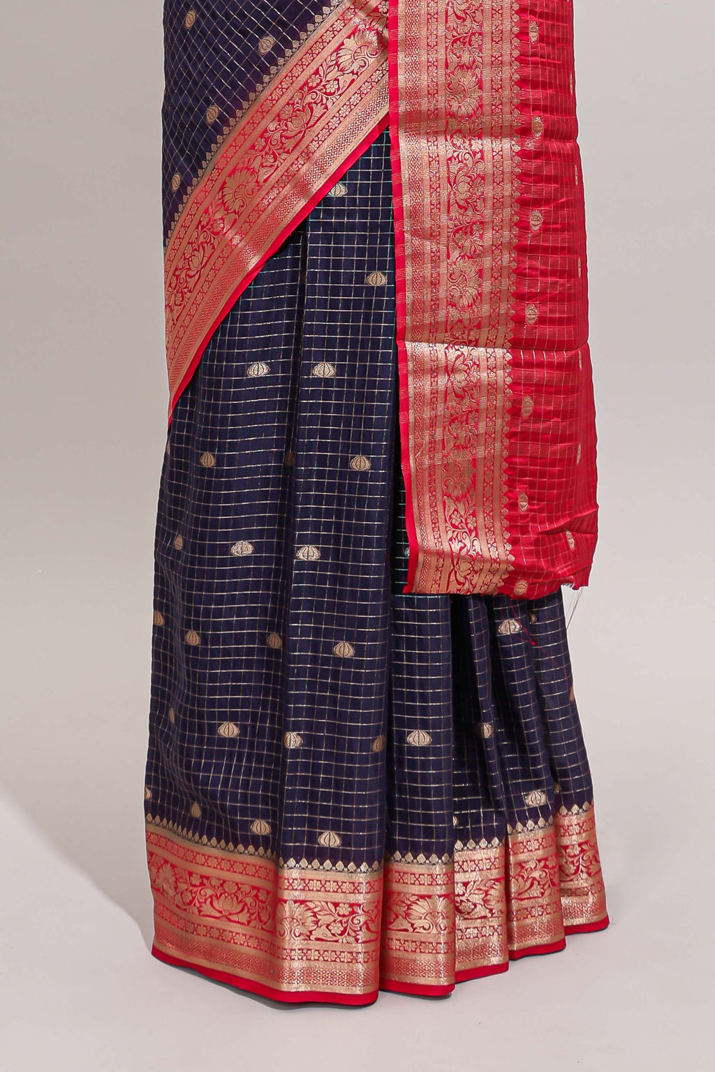 Violet checked zari design art mysore silk saree with contrast zari border and checked blouse