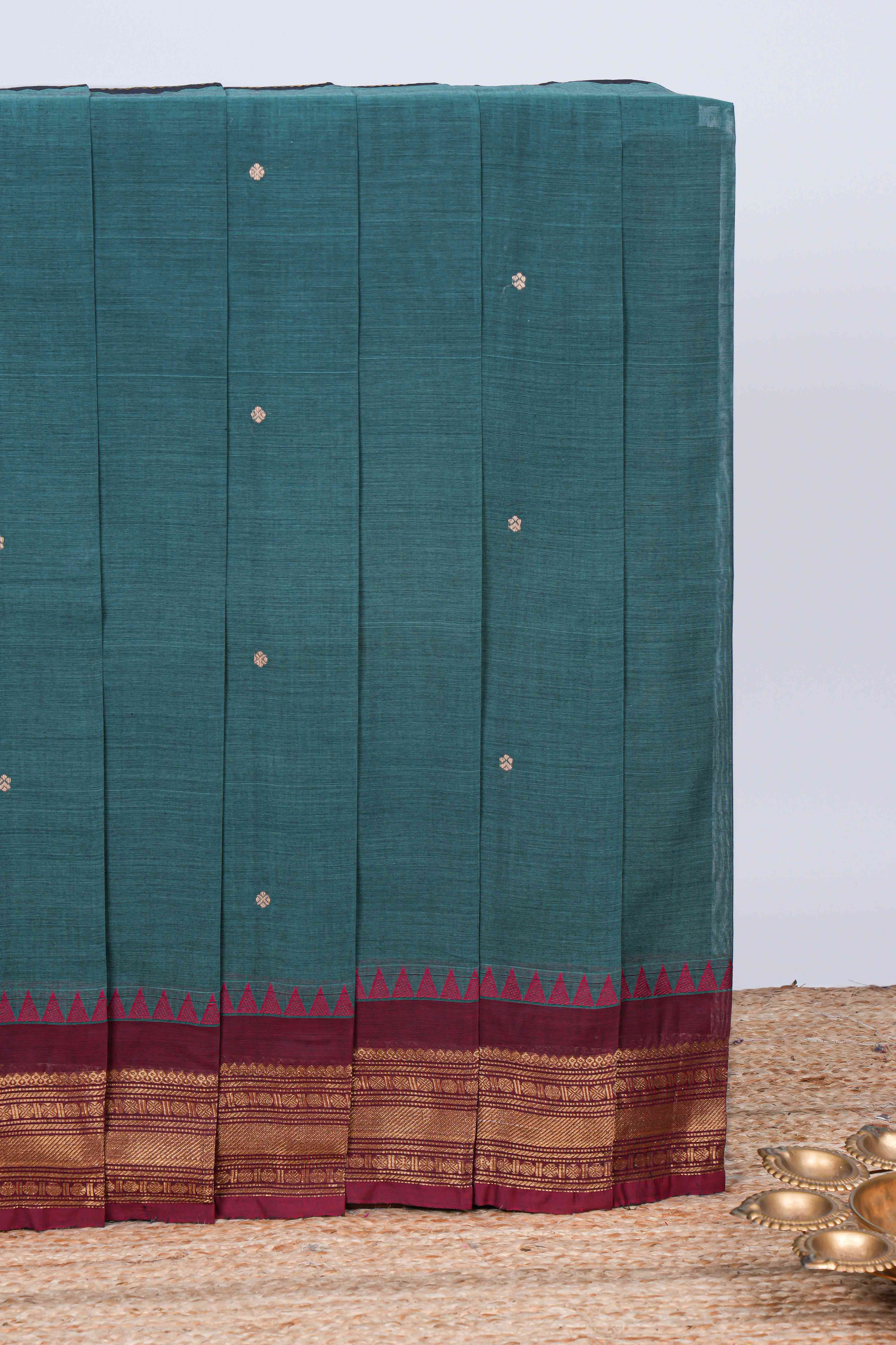 Green thread butta chettinad cotton saree with contrast border and matching striped pallu