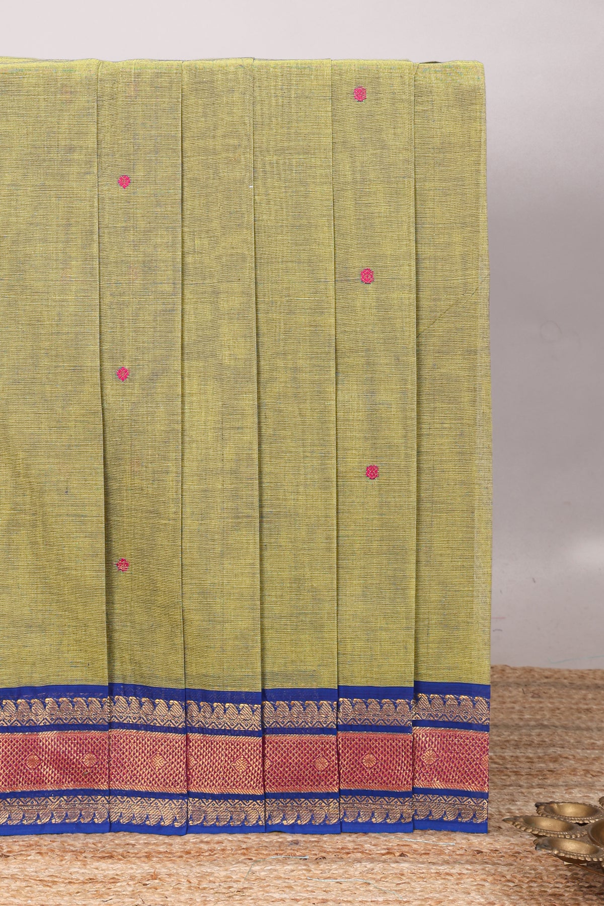 Green motifs design chettinad cotton saree with contrast border and matching blouse