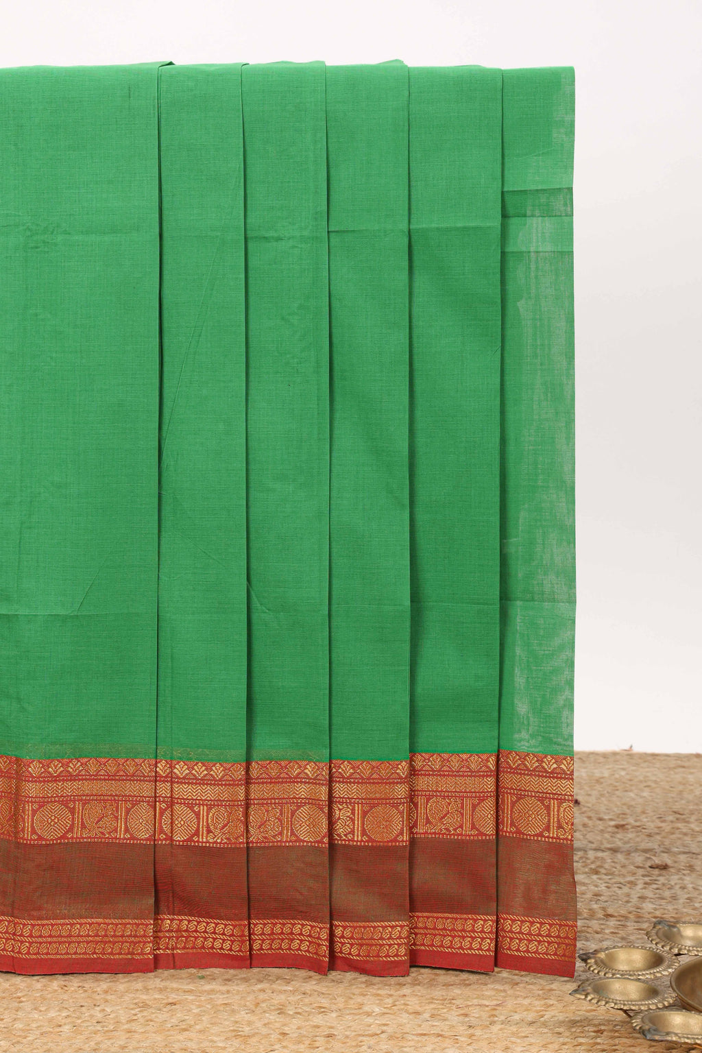 Forest green motifs design chettinad cotton saree with contrast zari border and matching blouse