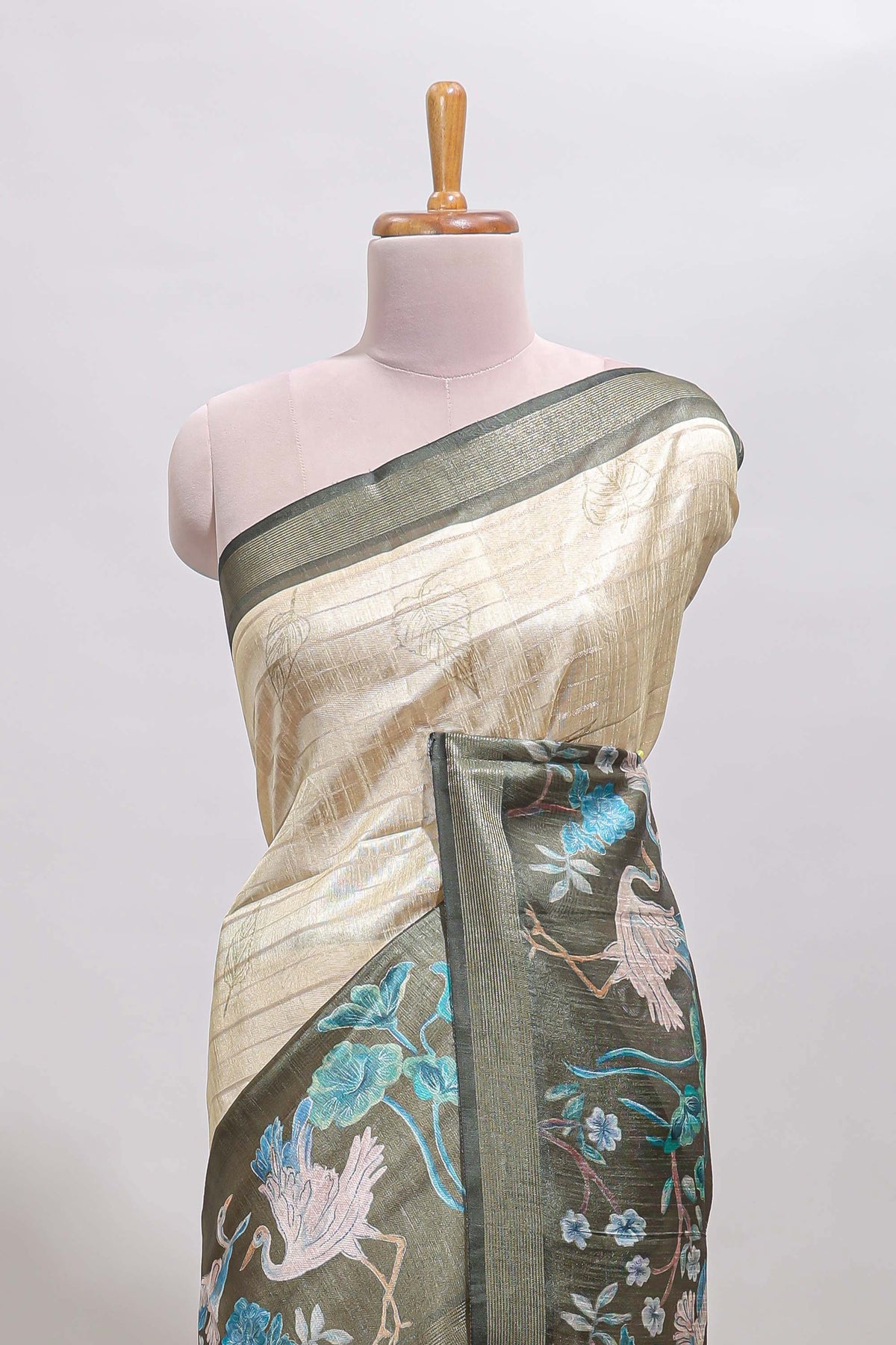 Green striped leaf design chanderi cotton saree with contrast floral & crane design border and blouse