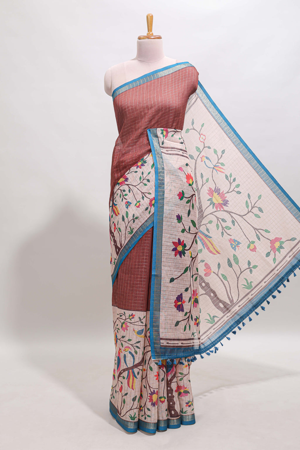 Brick red checked birds & floral design chanderi cotton saree with contrast border and printed blouse