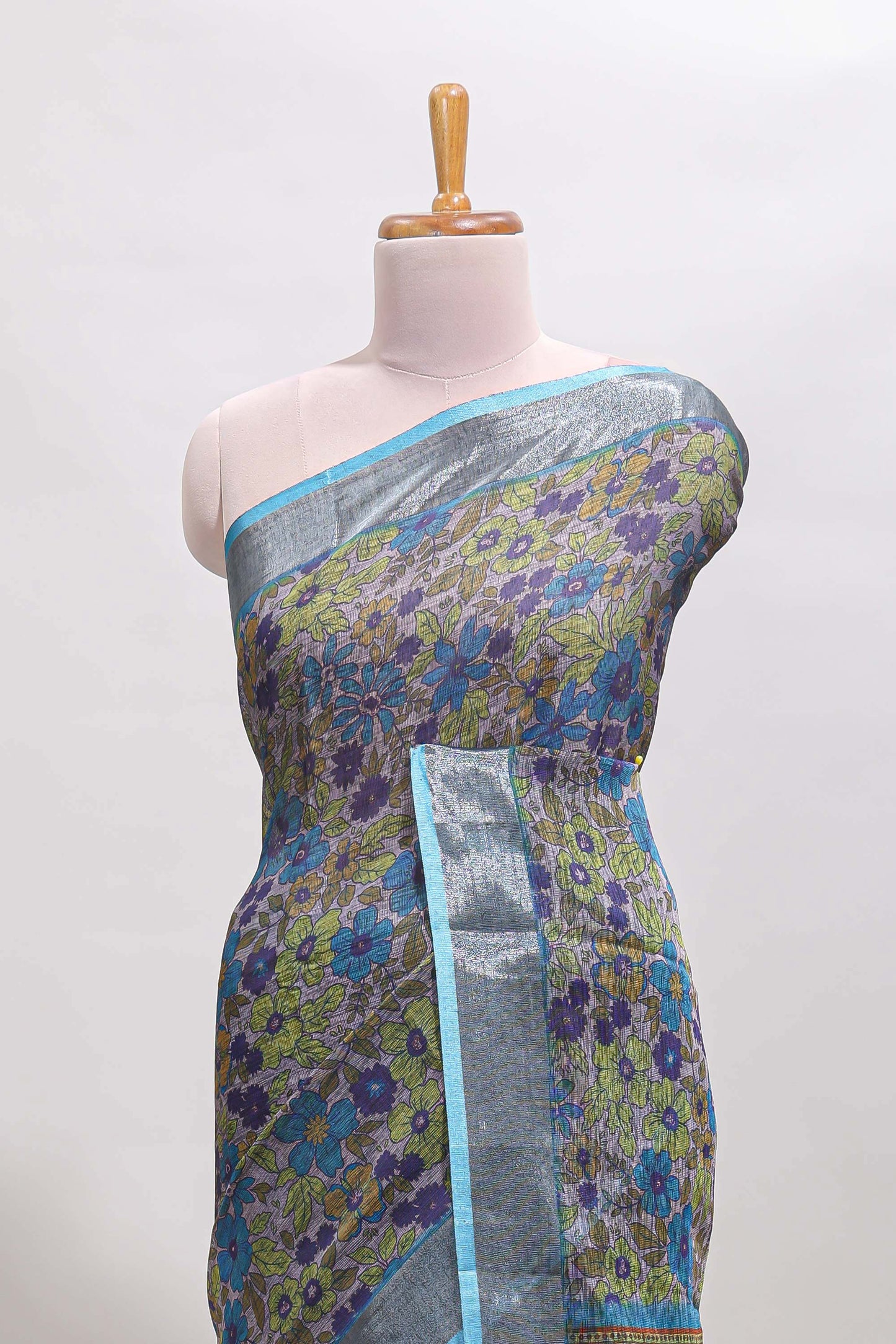 Cameo pink floral design chanderi cotton saree with contrast zari border and matching blouse