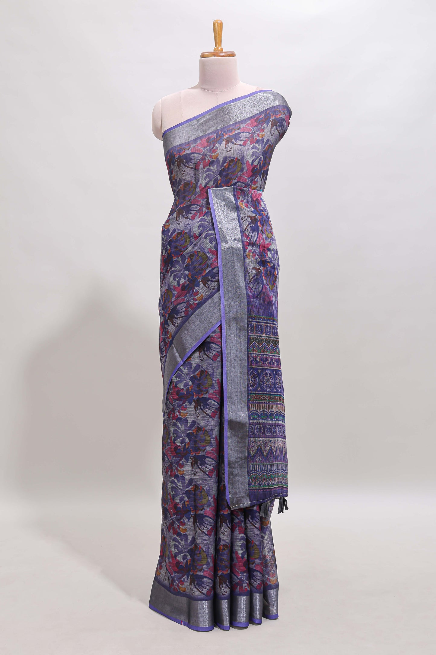 Lavender floral design chanderi cotton saree with contrast zari border and matching blouse