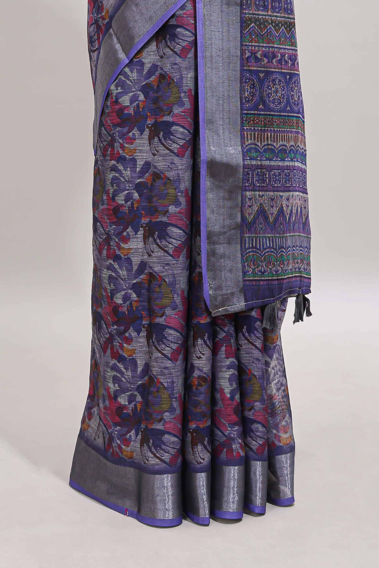 Lavender floral design chanderi cotton saree with contrast zari border and matching blouse