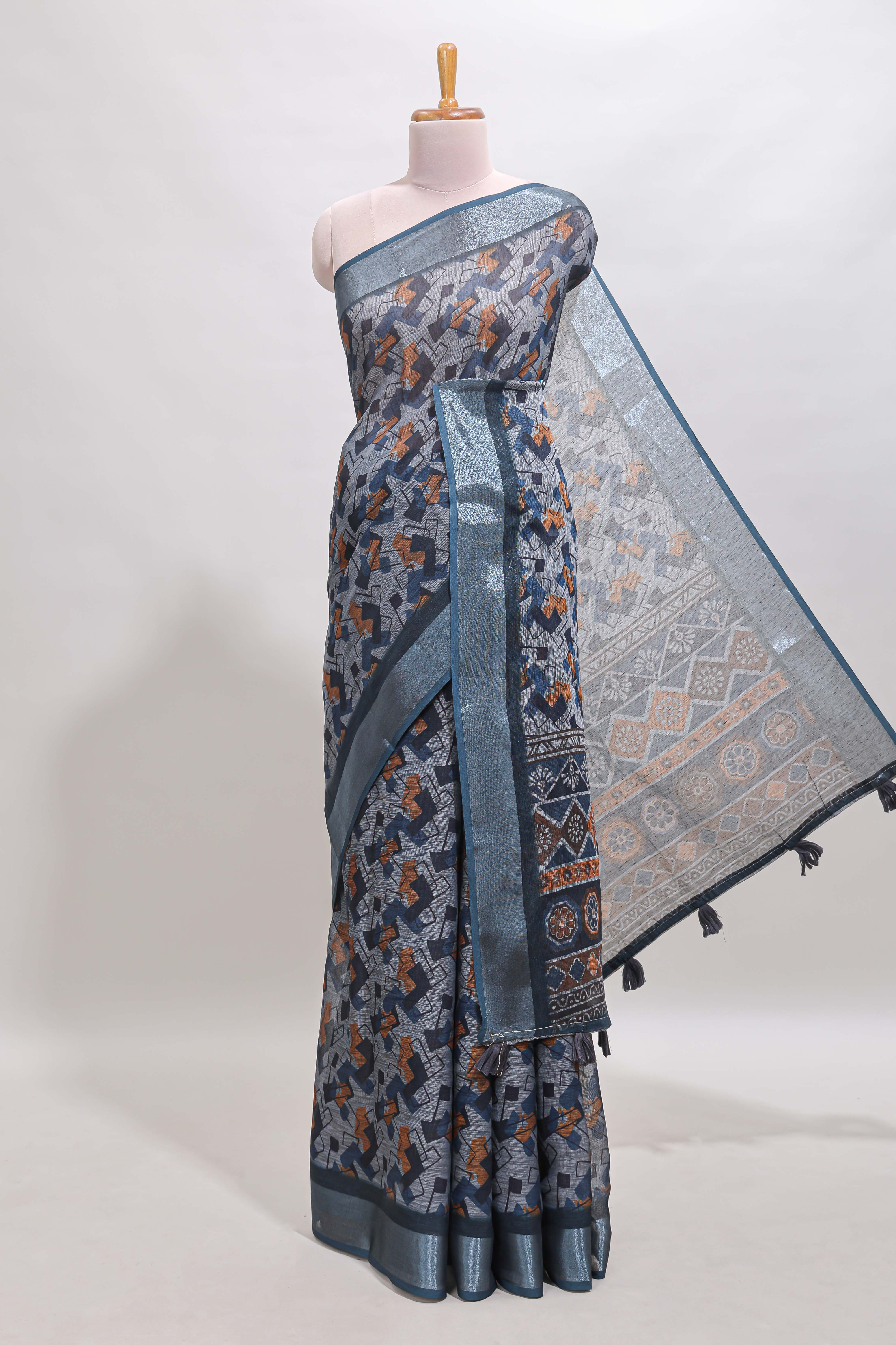 Grey geometric design chanderi cotton saree with contrast zari border and printed blouse