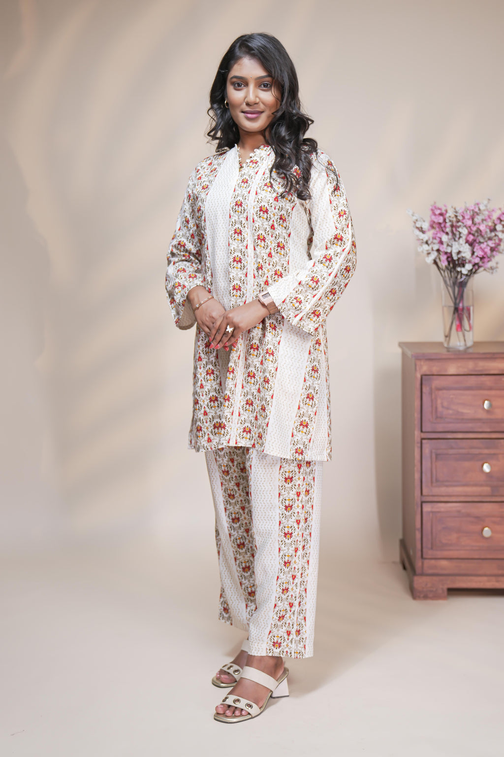 White floral motifs Straight Kurti with matching  trousers Co-Ord Set