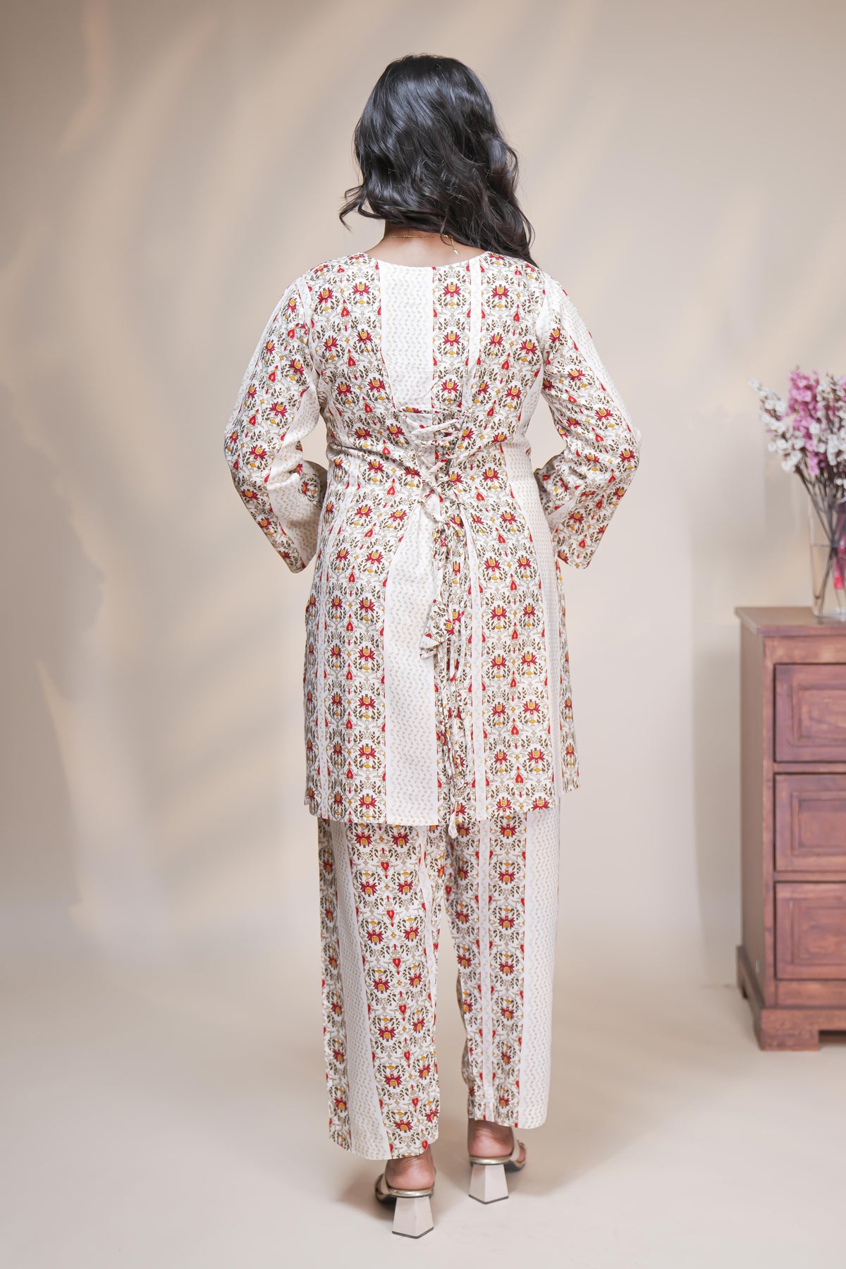 White floral motifs Straight Kurti with matching  trousers Co-Ord Set