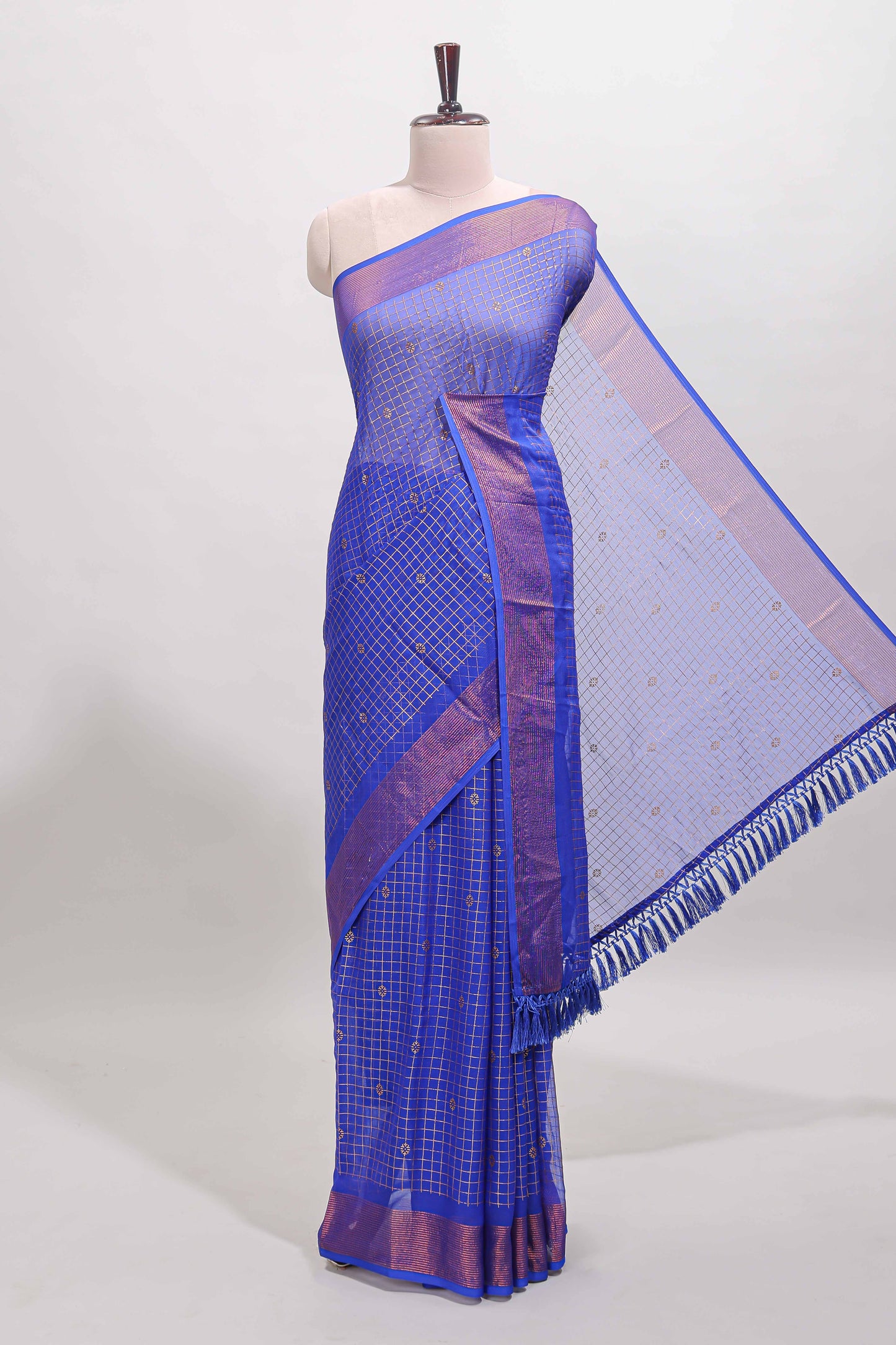 Blue checked zari butta dola silk saree with self zari border and matching blouse