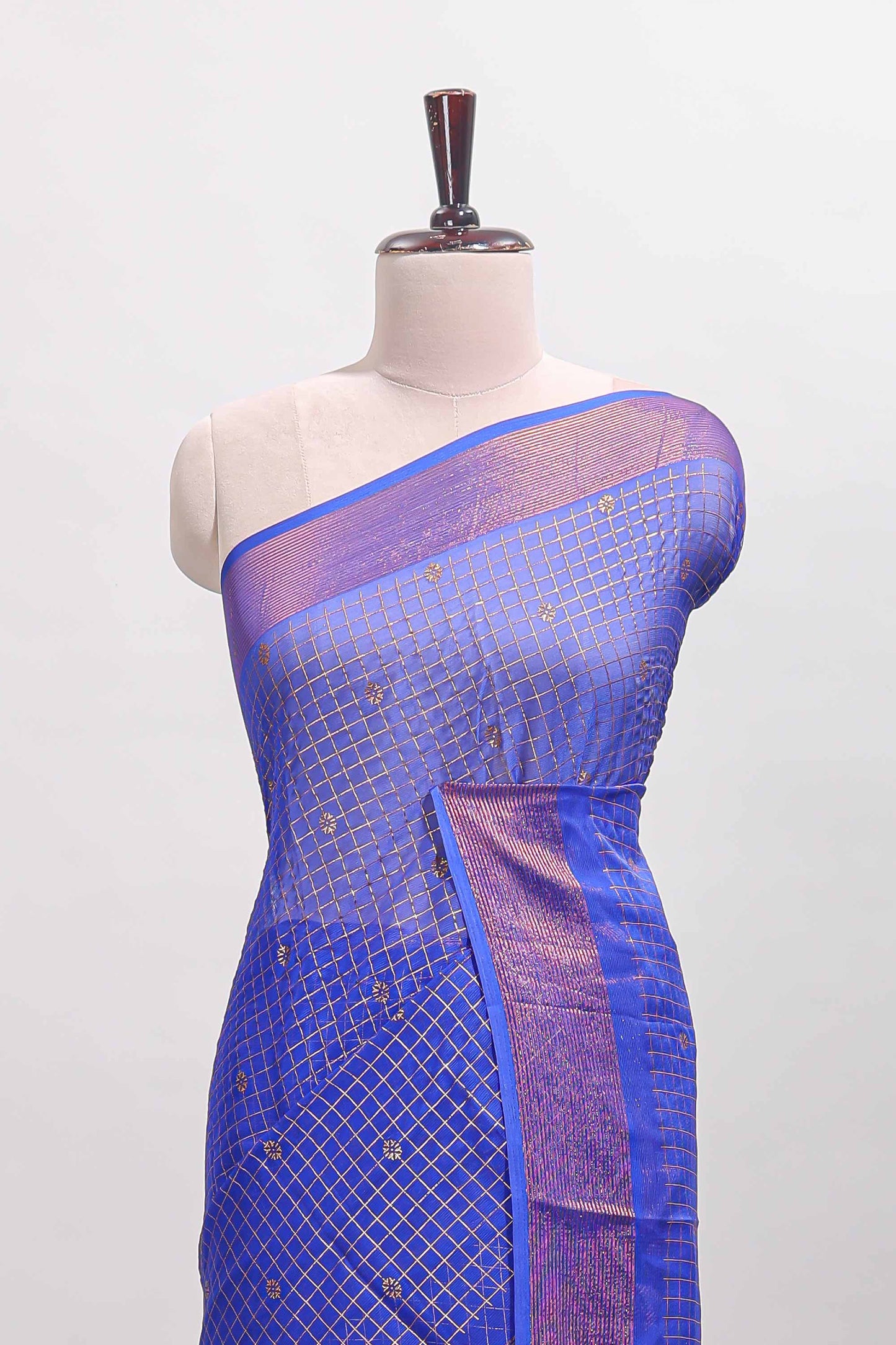Blue checked zari butta dola silk saree with self zari border and matching blouse