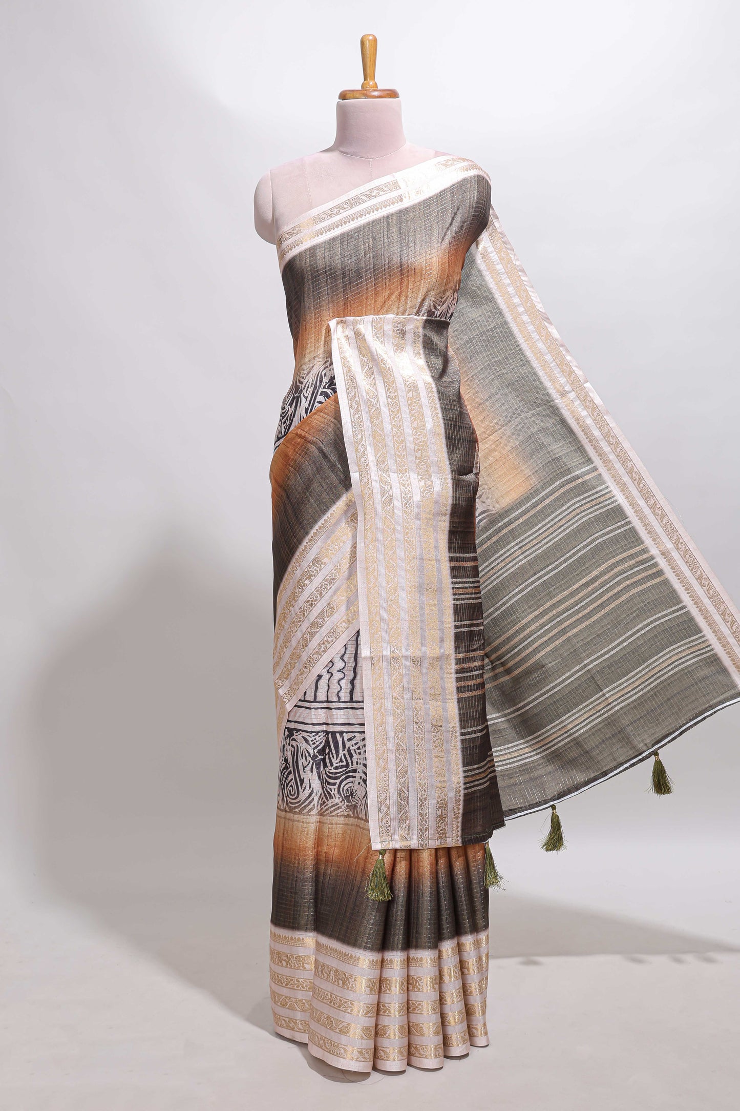 Grey geometric design dola silk saree with  contrast zari border and matching blouse