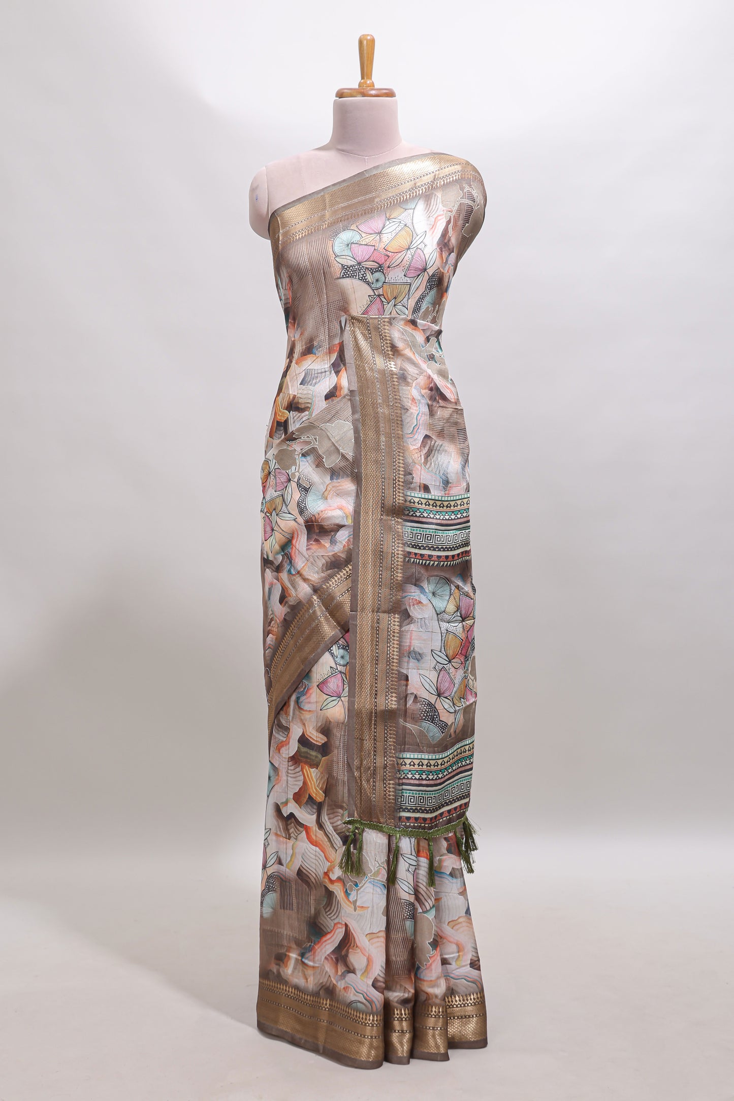 Brown floral design dola silk saree with sellf zari border and matching blouse