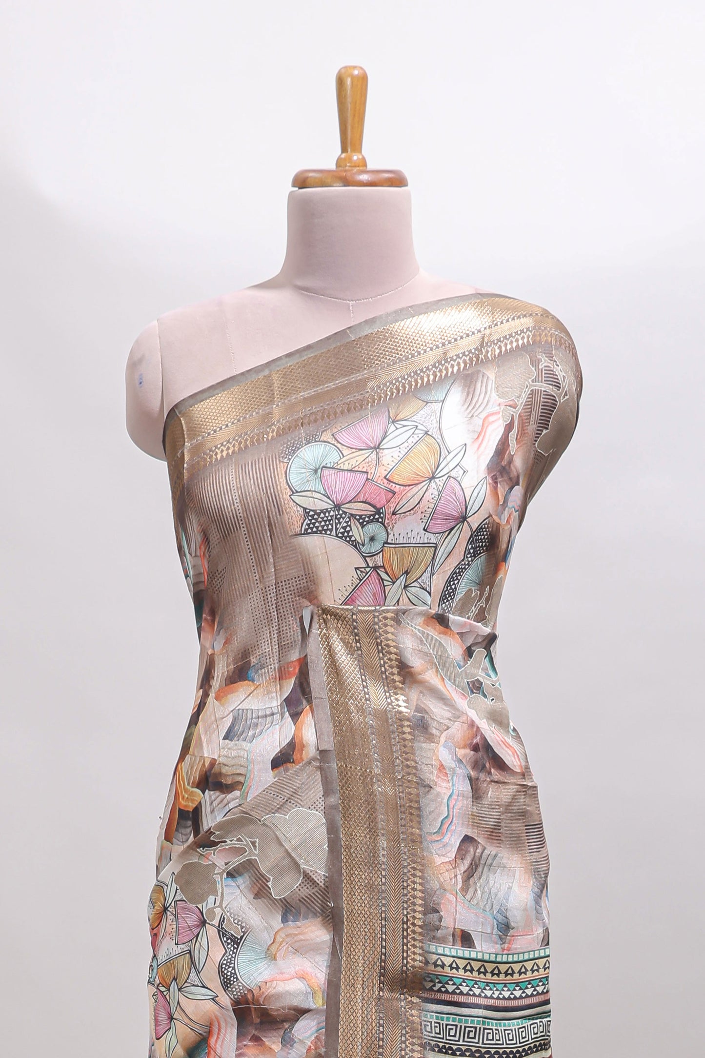 Brown floral design dola silk saree with sellf zari border and matching blouse