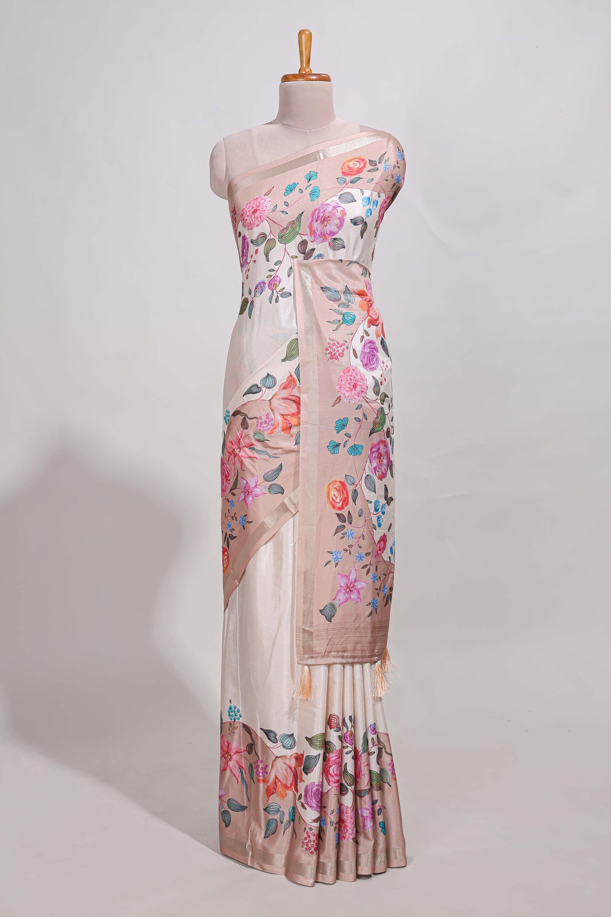 Peach Plain  dola silk saree with floral printed border and plain contrast blouse