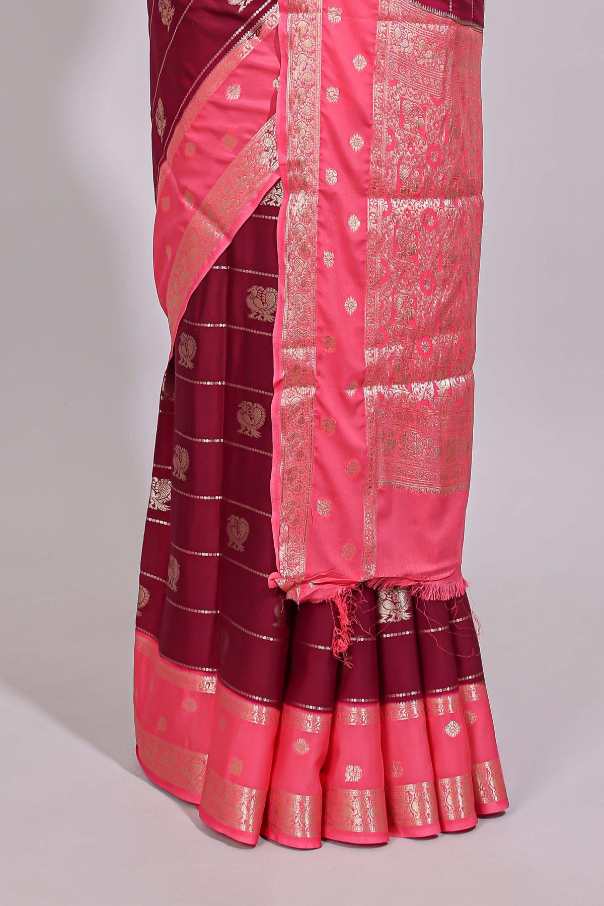 Maroon striped bird zari butta dola silk saree with contrast zari border and blouse