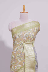 Peach Dola Sareefloral motifs elegant zari border with contrast printed pallu and matching buttas blouse