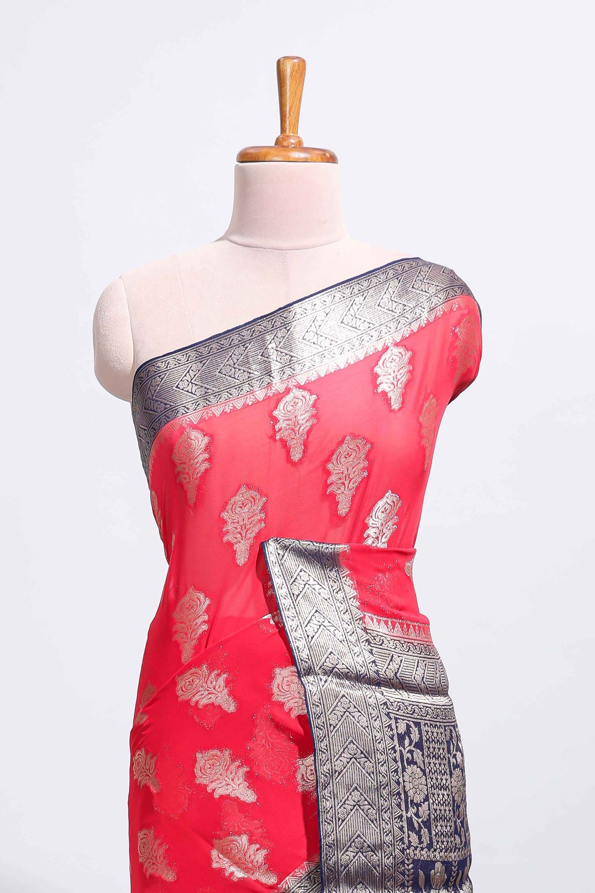 Red floral design motifs dola silk saree with contrast zari border and blouse
