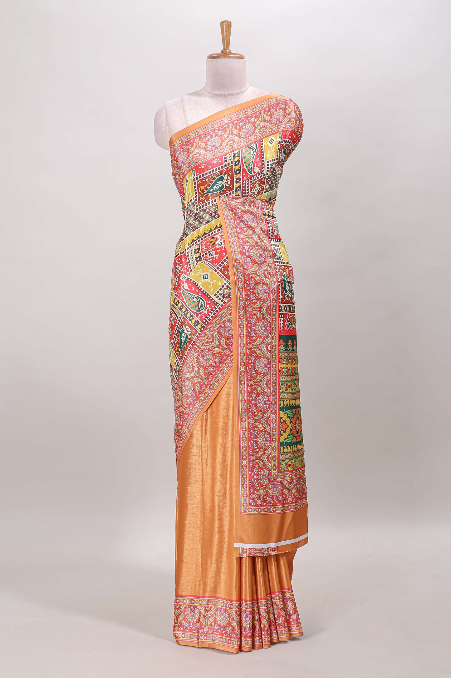 Orange geometric & ikkat design masakali saree with self border and matching blouse