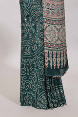 Borderless green floral design georgette saree with printed pallu and matching blouse