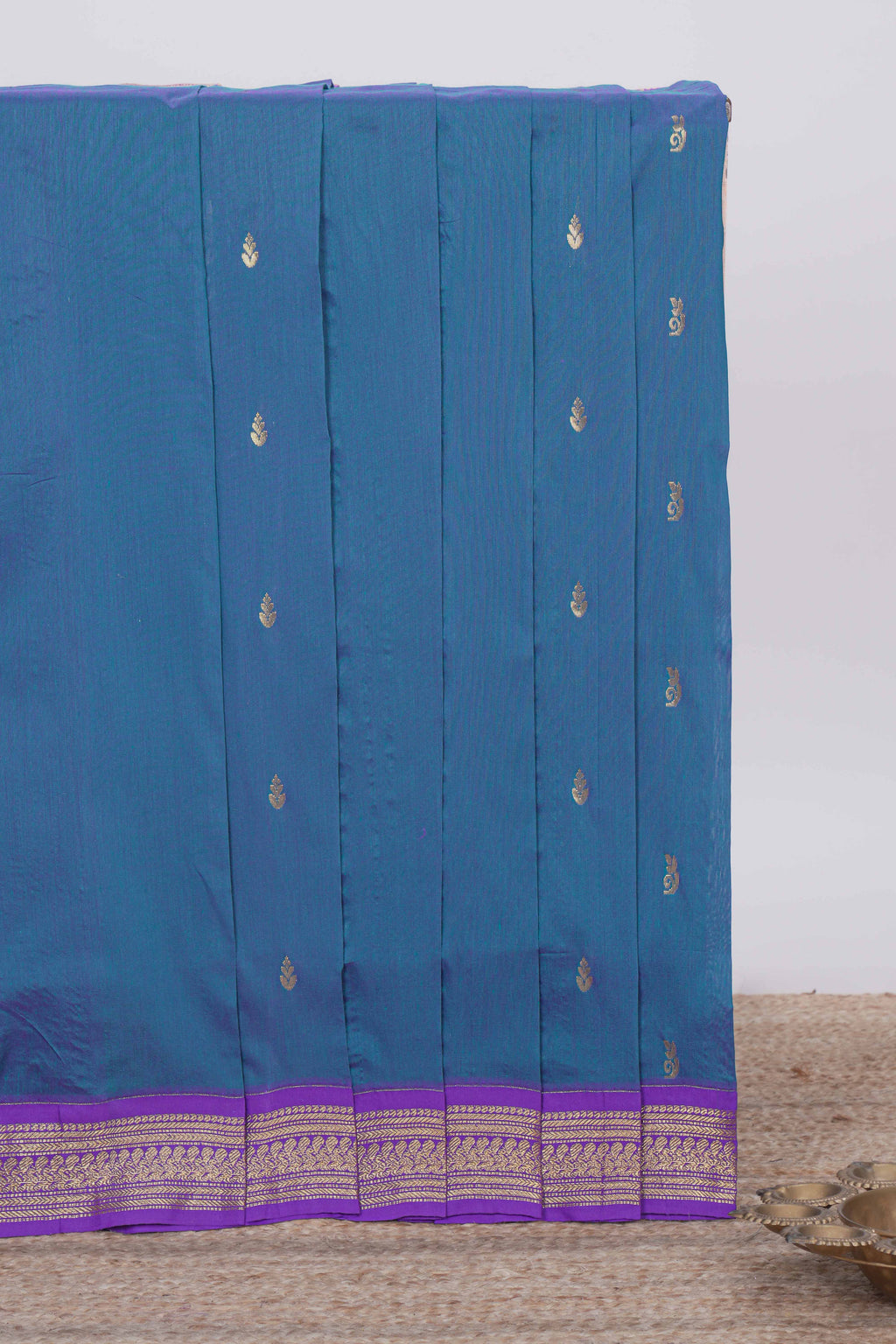 Blue motifs design kalyani cotton saree with contrast border and striped pattern pallu