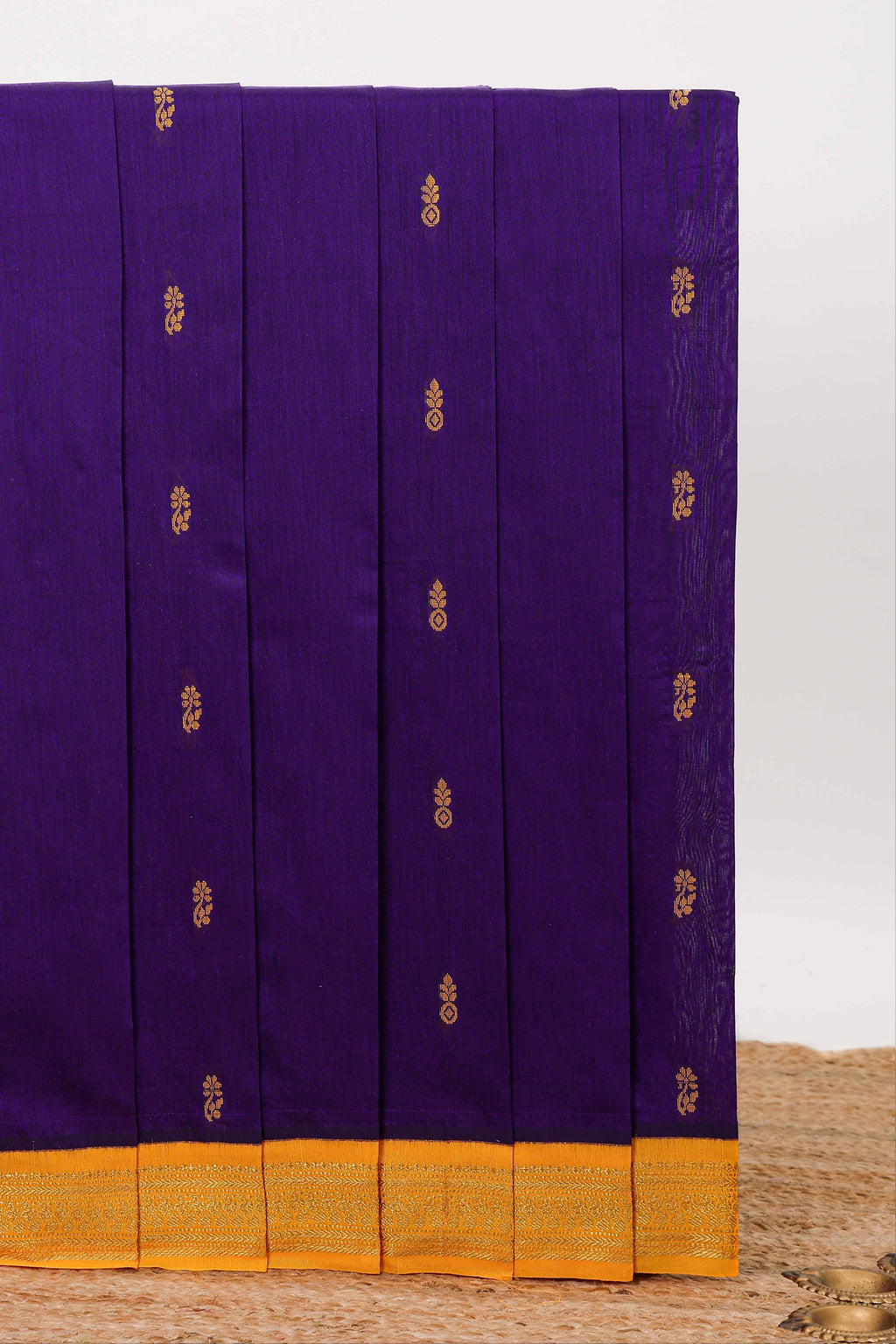 Violet floral motifs design kalyani cotton saree with contrast border and blouse