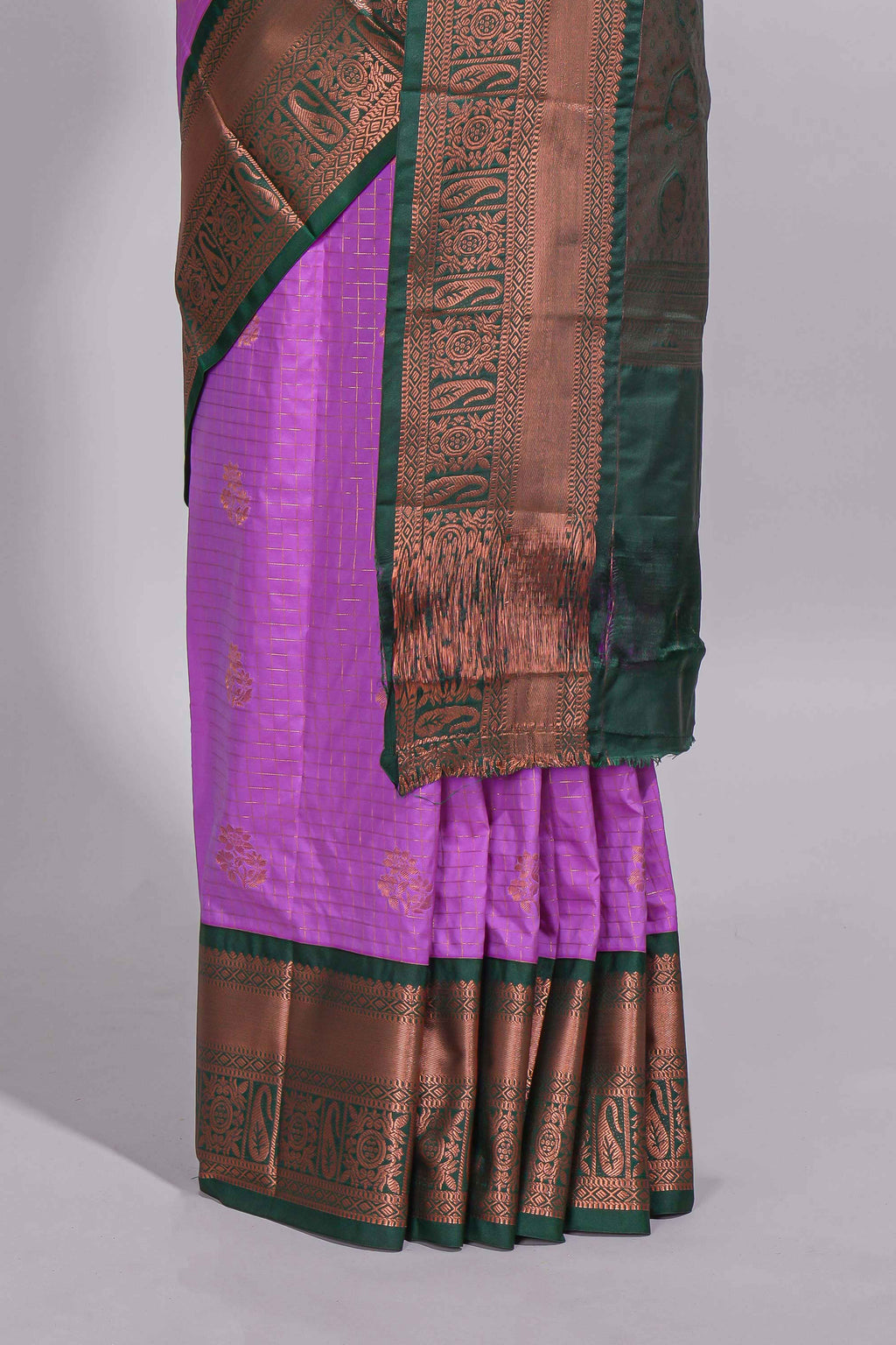 Purple colour kotta cotton saree with copper zari floral buttas a rich zari border and woven zari pallu with matching blouse piece