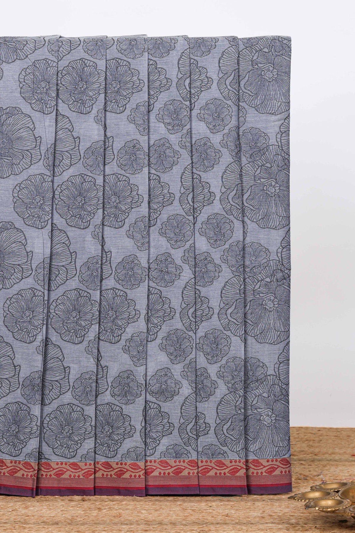 Grey shade floral design kovai cotton saree with contrast border and matching blouse