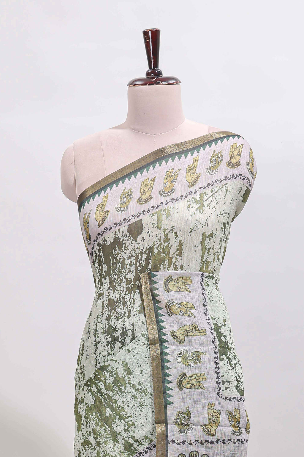 Green shibori style classical dance muthirai design linen cotton saree with contrast border and blouse