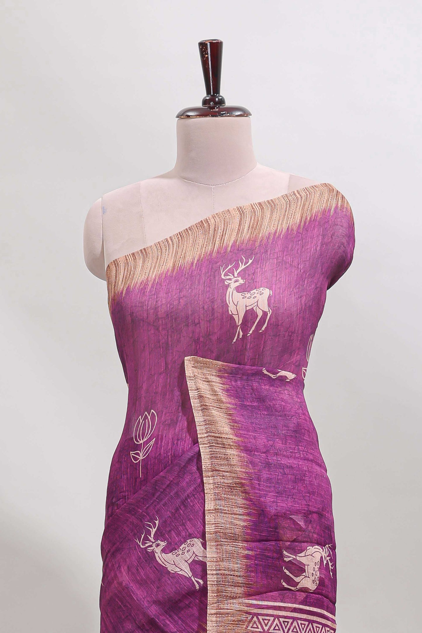 Pink floral & deer design motifs linen cotton saree with contrast border and matching printed blouse