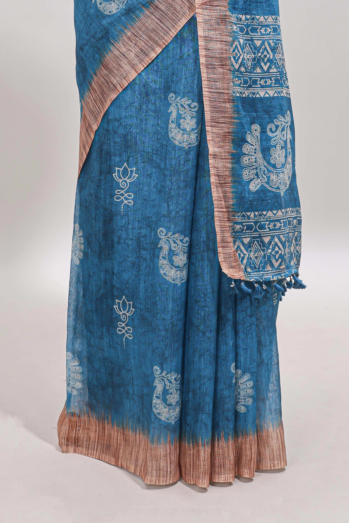 Blue peacock & floral motifs linen cotton saree with contrast border and matching blouse
