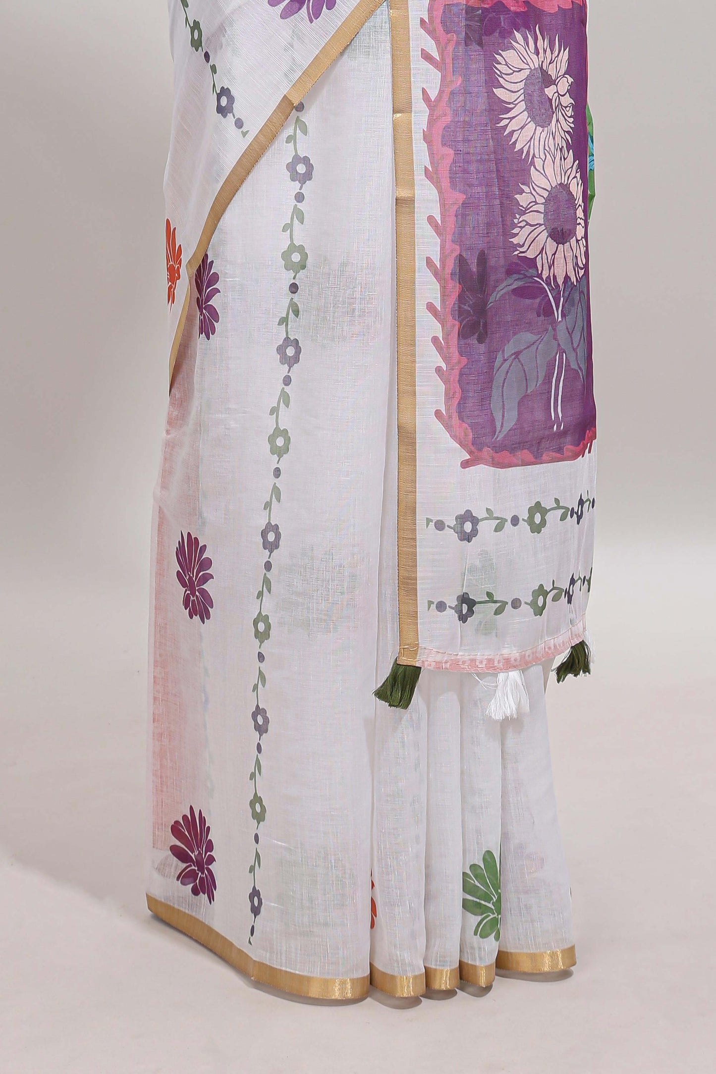 White floral design linen cotton saree with self zari border and contrast blouse