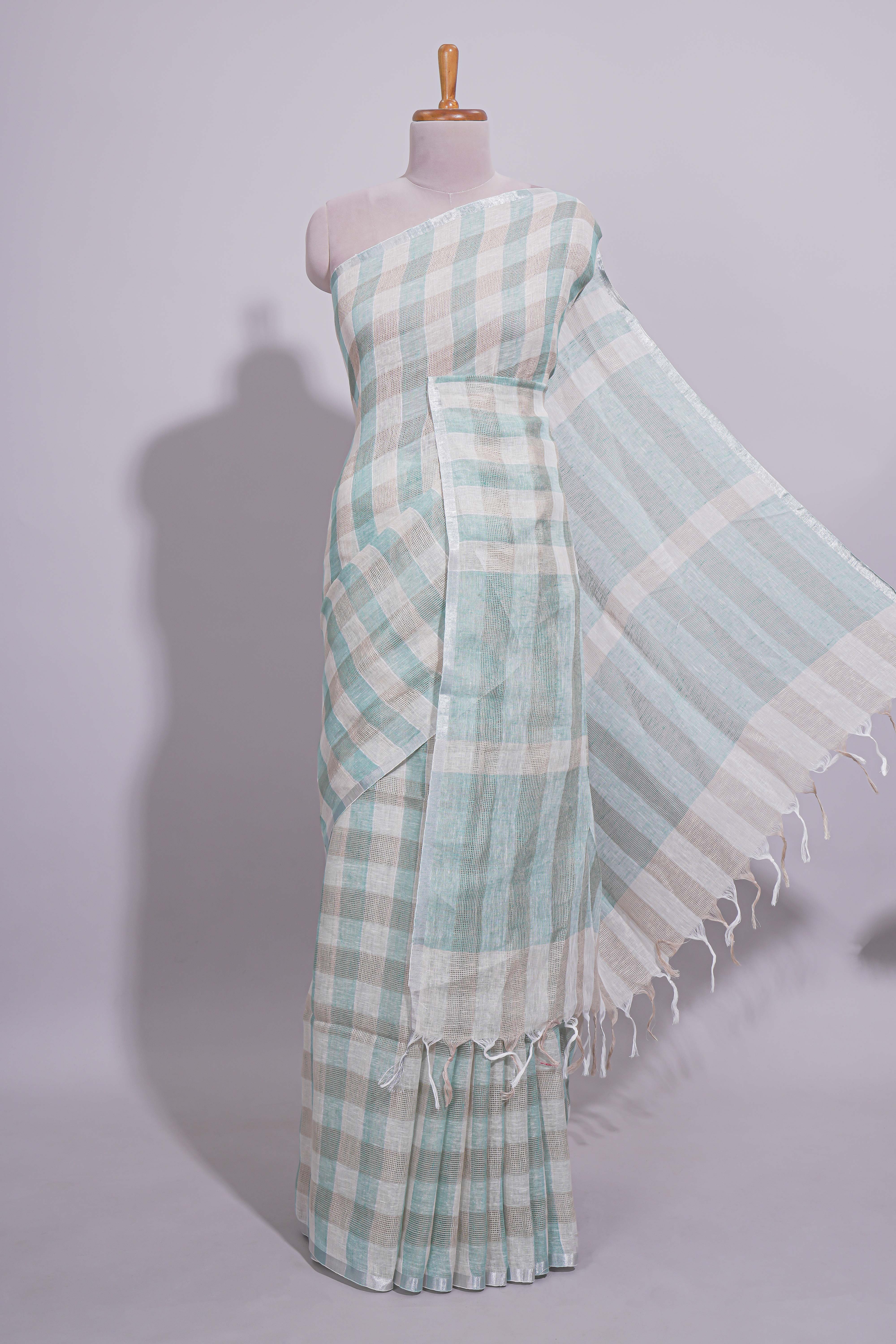 Light Green Checked Linen Cotton Saree with Matching Pallu and Contrast Blouse